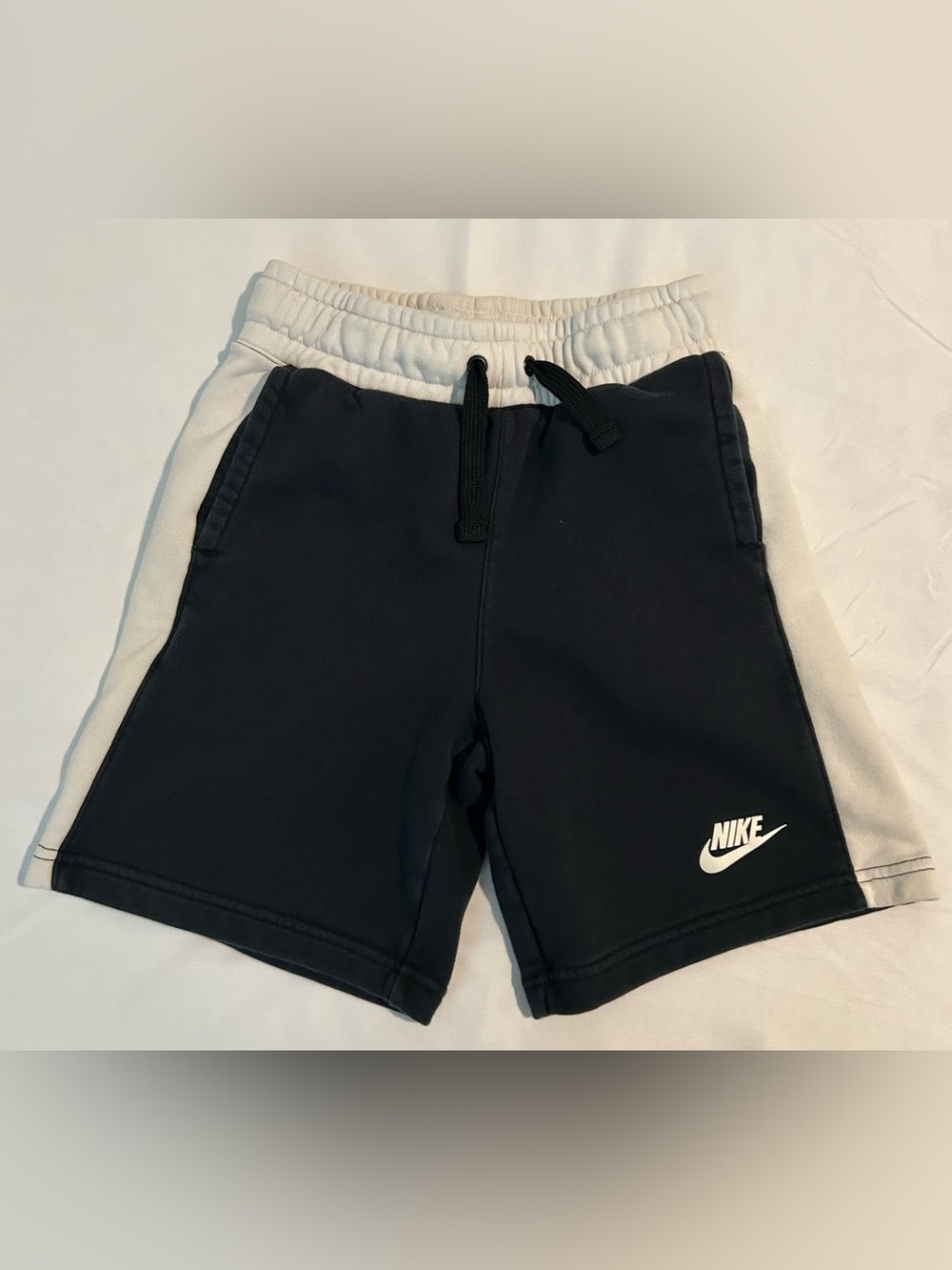 Nike Air Boys Small Athletic Shorts Black White